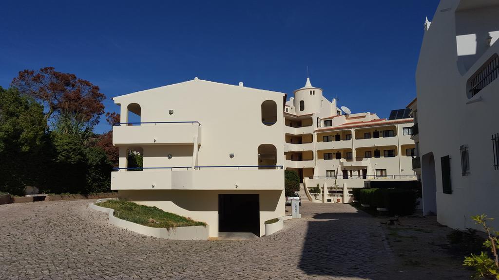 Ferienwohnung Olhos Do Mar Albufeira Exterior foto